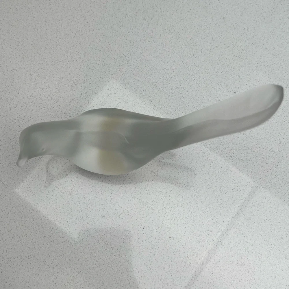 Vintage Fenton Frosted Satin Happiness Bird 1970s